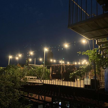 Guest House Loza ซิคนาคี ภายนอก รูปภาพ
