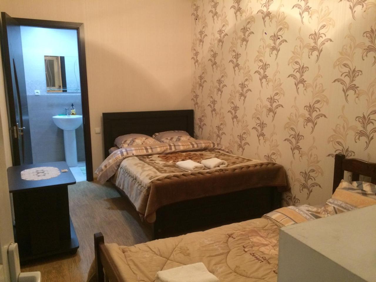 Guest House Loza ซิคนาคี ภายนอก รูปภาพ
